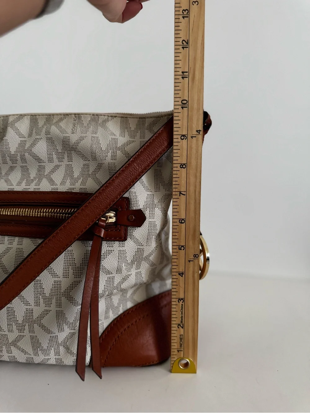 Michael Kors Cream and Brown Signature MK shoulder Bag no liner